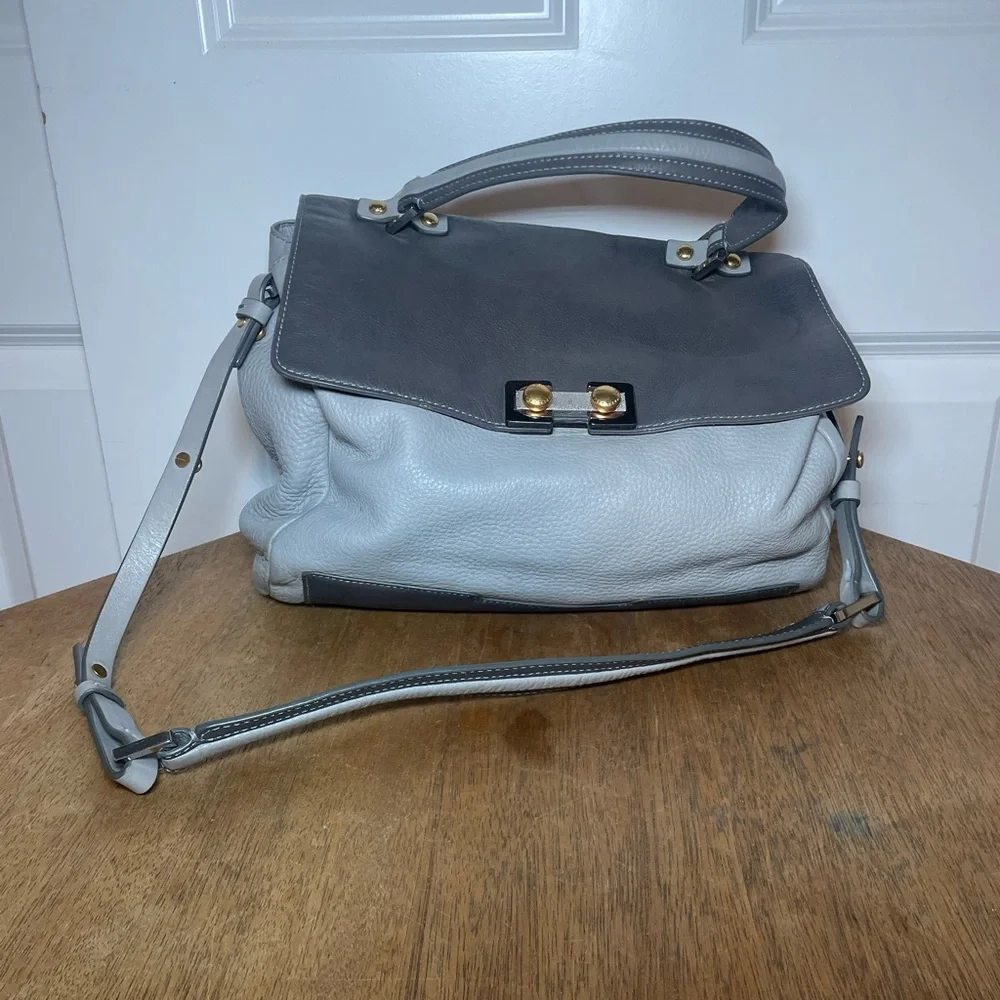 Marc by Marc Jacobs Bob’s Memphis Leather Satchel Crossbody Bag Gray Cream